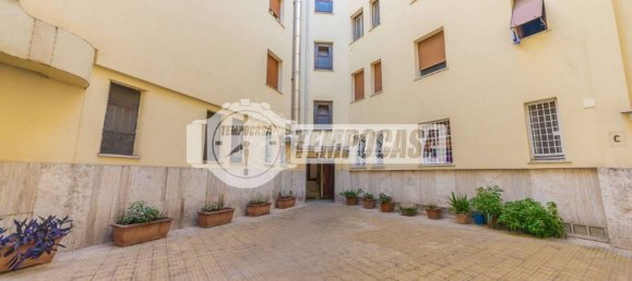 3 rooms Apartment in Rome, Italy No. 287516 40
