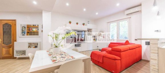 3 rooms Apartment in Rome, Italy No. 287516 6