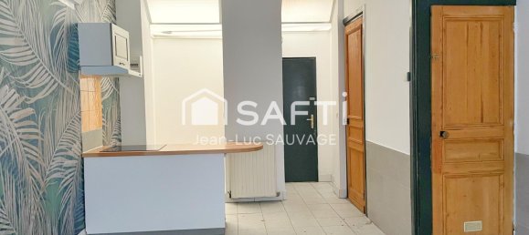 3 bedrooms House in Roubaix, France No. 52382 2