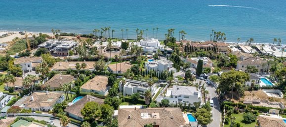 7 Schlafzimmer Villa in Marbella, Spain, Nr. 141773 2