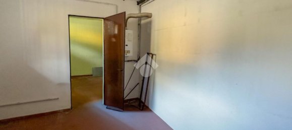 Propiedad comercial en Mandello del Lario, Italy 180 m² No. 277838 18
