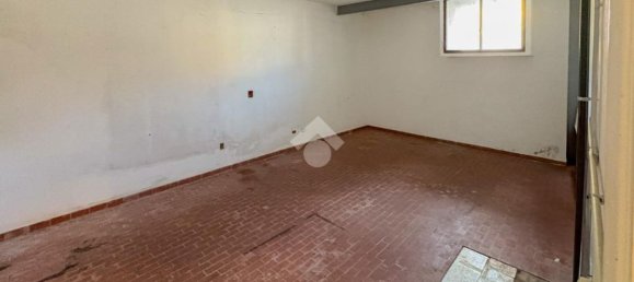 Propiedad comercial en Mandello del Lario, Italy 180 m² No. 277838 6