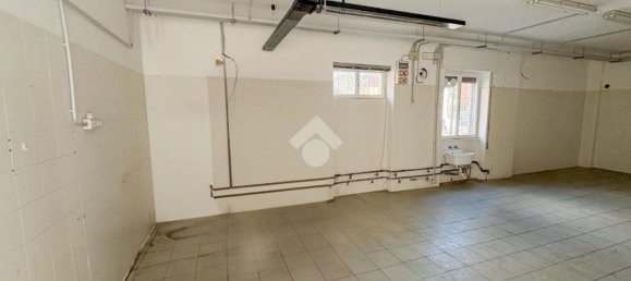 Propiedad comercial en Mandello del Lario, Italy 180 m² No. 277838 5