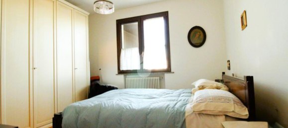 Apartamento de 3 dormitorios en Gambettola, Italy No. 380978 15
