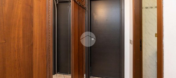 2-salle Appartement à Milan, Italy No. 243973 23