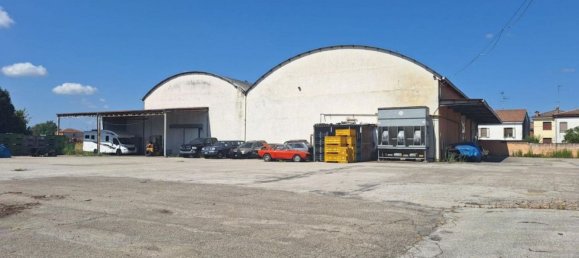 Lagerhaus in Ferrara, Italy 1267m², Nr. 376336 4