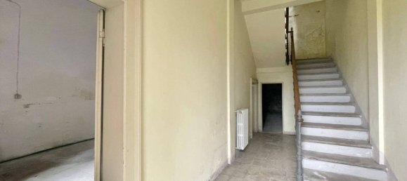 Квартира с 3 спальнями в Альвито, Италия № 56072 3