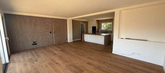 4 bedrooms House in Benodet, France No. 294358 3