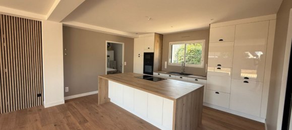 4 bedrooms House in Benodet, France No. 294358 8