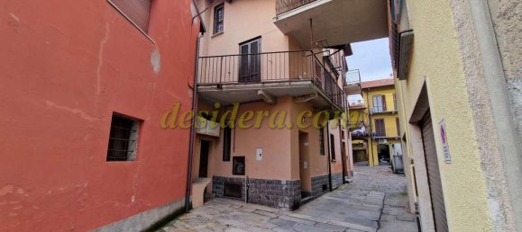 5 rooms House in Castelletto sopra Ticino, Italy No. 62922 3