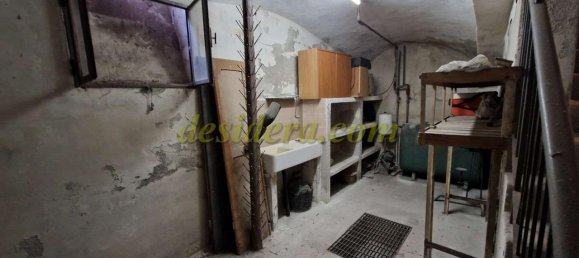 5 rooms House in Castelletto sopra Ticino, Italy No. 62922 36