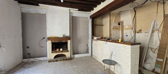 Квартира с 3 спальнями в Осер, Франция № 363941 3