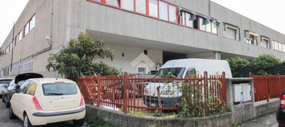 Almacén de 4 habitaciónes en Gussago, Italy No. 122298 17