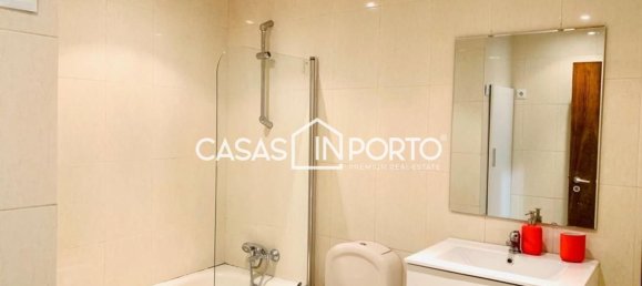 Casa de 3 dormitorios en Porto, Portugal No. 297939 13