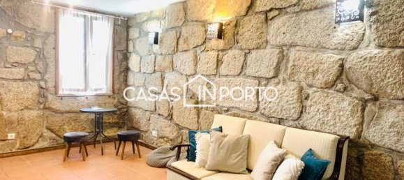 Casa de 3 dormitorios en Porto, Portugal No. 297939 2