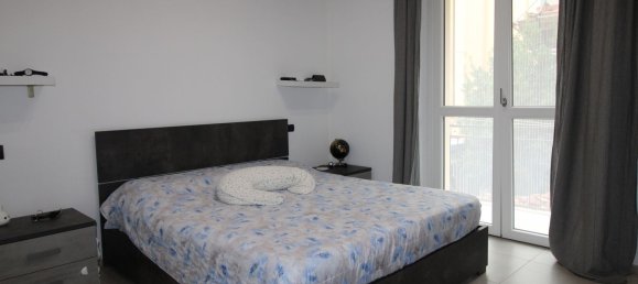 4-Zimmer Wohnung in Alba, Italy, Nr. 214078 14