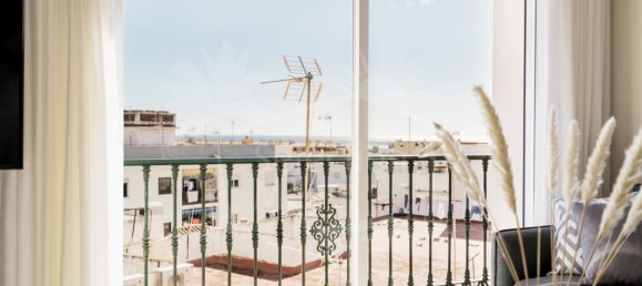 3 bedrooms Penthouse in Marbella, Spain No. 24081 6