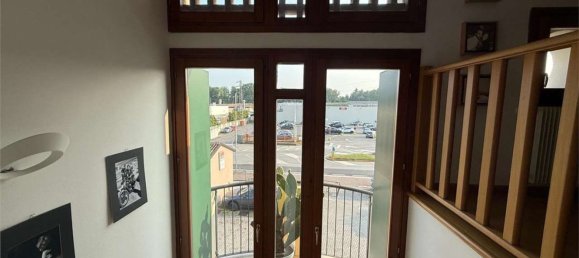 3 rooms Apartment in Montebelluna, Italy No. 261297 11