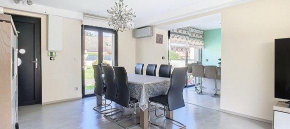 4 bedrooms House in Cauffry, France No. 61807 20