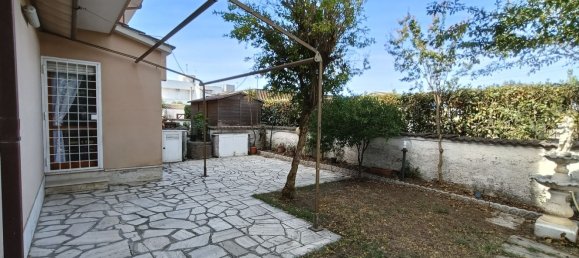 3 غرف نوم فيلا في Anzio, Italy رقم 372120 3