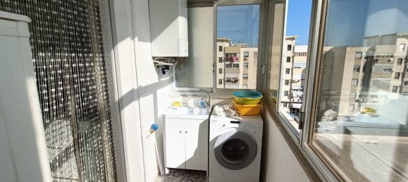 5 rooms Apartment in Palermo, Italy No. 255848 2
