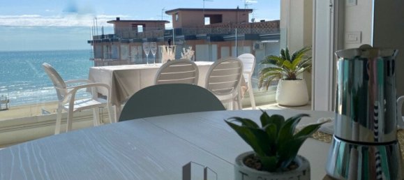 Ático de 3 dormitorios en Jesolo, Italy No. 220550 46