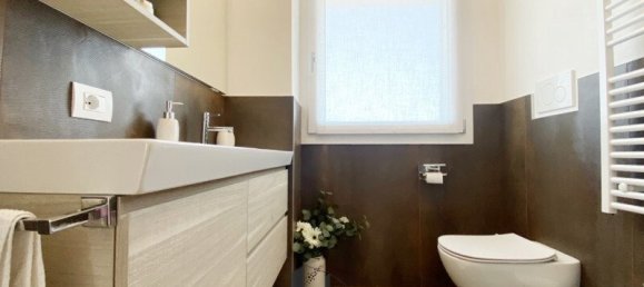 Ático de 3 dormitorios en Jesolo, Italy No. 220550 33