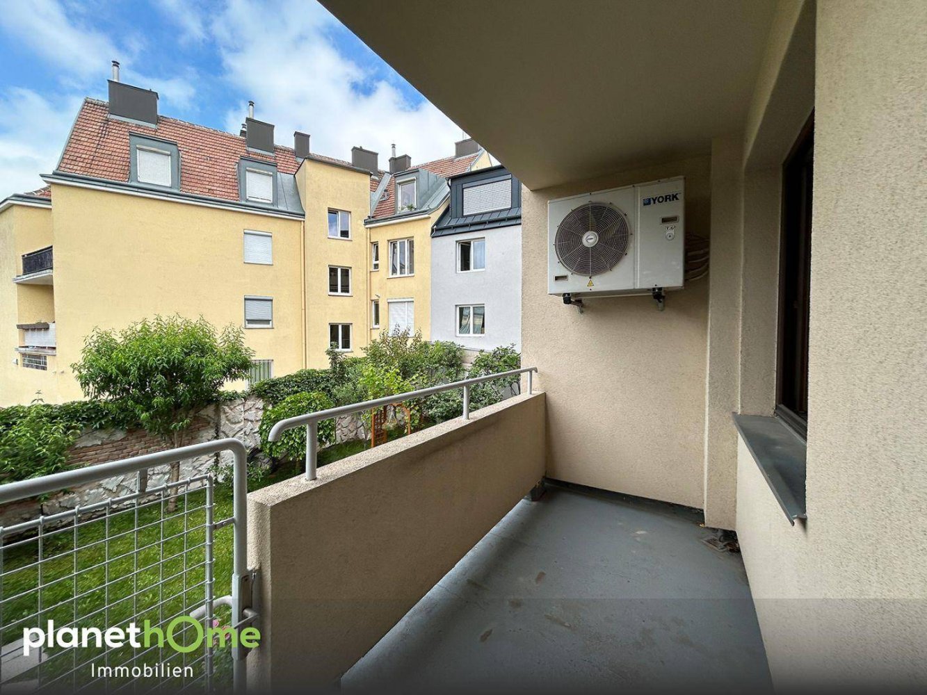 3 rooms Apartment in Liesing, Austria No. 152756