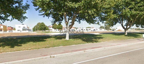  Land in Almeirim, Portugal No. 157011 2