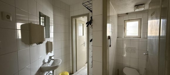 Здание с 14 комнатами в Goppingen, Германия № 5262 4