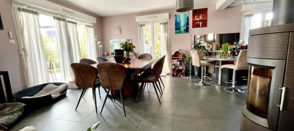 Casa de 4 dormitorios en Strasbourg, France No. 213953 2