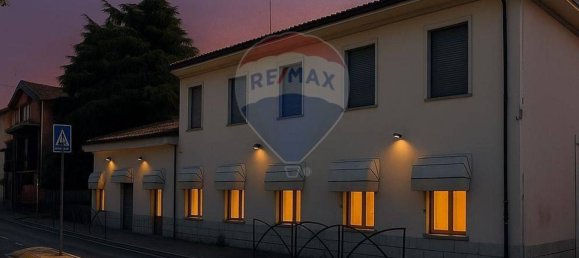 3 rooms Commercial property in Boltiere, Italy No. 356204 8