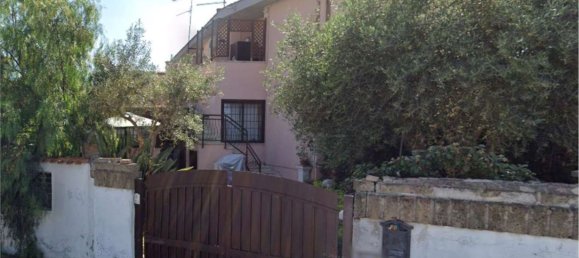 2-salle Appartement à Ardea, Italy No. 196172 24