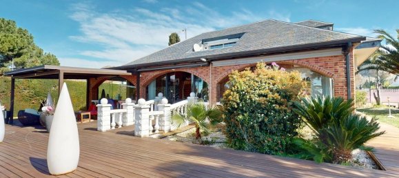 4 bedrooms House in Zaragoza, Spain No. 66136 16