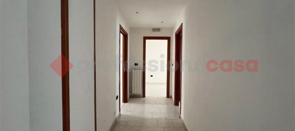 2غرفة شقة في Taranto, Italy رقم 5684 7