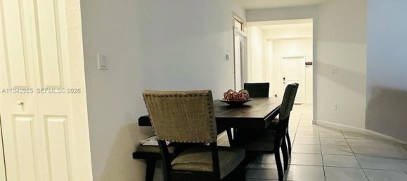 3 bedrooms Villa for sale in Miami, Miami-Dade, Florida, USA № 614858 4