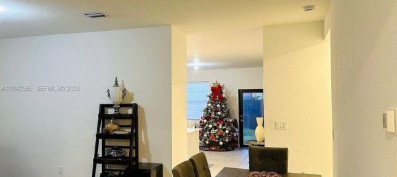 3 bedrooms Villa for sale in Miami, Miami-Dade, Florida, USA № 614858 5