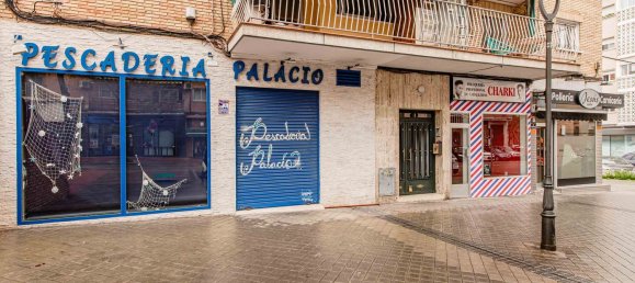 Gewerbliche Immobilie in Mostoles, Spain 376m², Nr. 89237 2