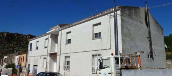 3-salle Appartement à Ittireddu, Italy No. 138339 12