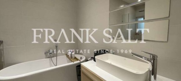 4 bedrooms Townhouse in Sliema, Malta No. 7745 12