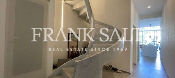 4 bedrooms Townhouse in Sliema, Malta No. 7745 8