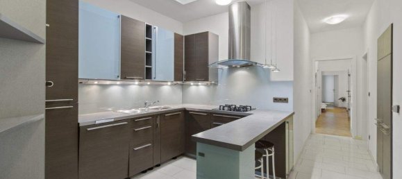 Casa de 8 divisões em Klosterneuburg, Austria N.º 223903 16