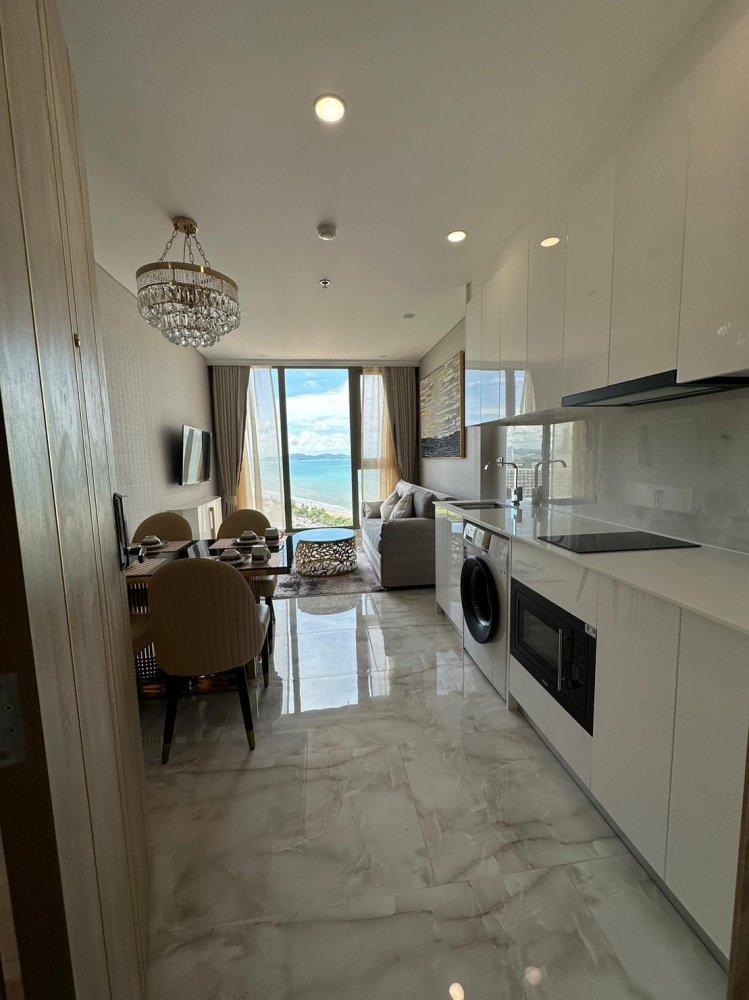 Studio in the Condo in Pattaya, Thailand No. 19267