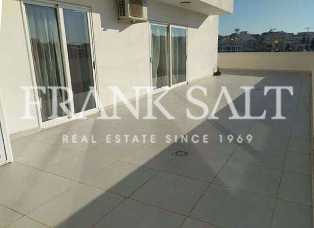 Пентхаус с 2 спальнями в Swatar, Мальта № 7041