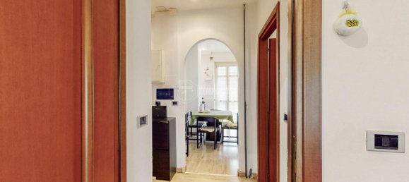 3 rooms Apartment in Turin, Italy No. 136053 14
