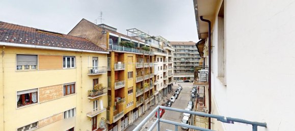 3 rooms Apartment in Turin, Italy No. 136053 18