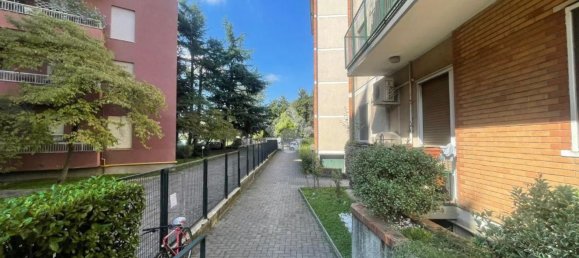 2 bedrooms Apartment in Monza, Italy No. 329799 20