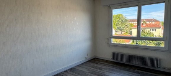 1 bedroom Apartment in Saint-Dizier, France No. 331155 5