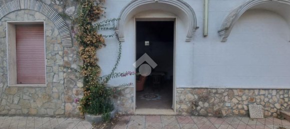 4 rooms Villa in Francavilla Fontana, Italy No. 18519 6