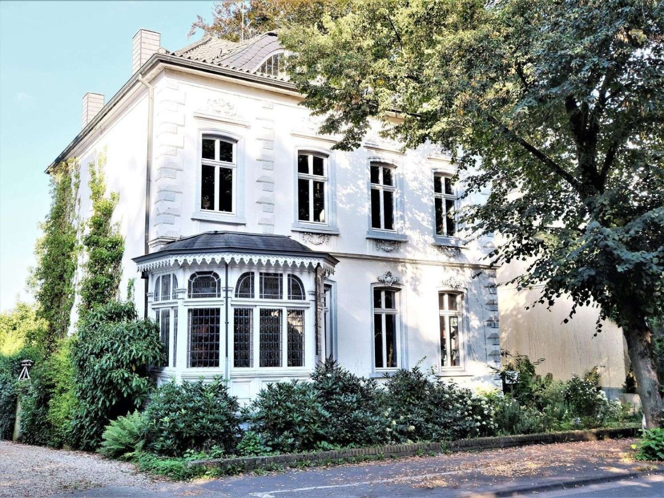 Villa de 5 dormitorios en Kleve, Germany No. 313984